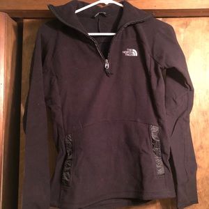 The North Face Women’s Fleece Quarter Zip Size XS